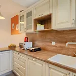 بيت للعطل Traumhafte Mit Tischtennis, Spielplatz, Basketballplatz, Privatpool, Outdoor-kueche
