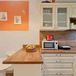 بيت للعطل Traumhafte Mit Tischtennis, Spielplatz, Basketballplatz, Privatpool, Outdoor-kueche *
